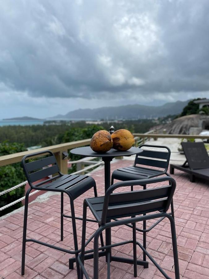 Auguste Holiday Residence Anse Etoile Exterior photo