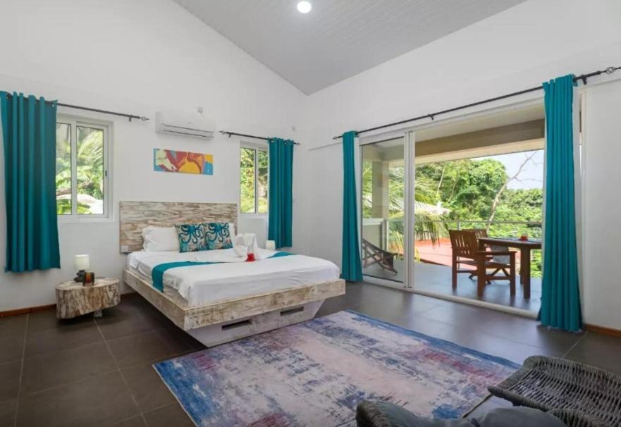 Auguste Holiday Residence Anse Etoile Exterior photo