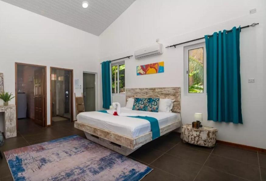 Auguste Holiday Residence Anse Etoile Exterior photo